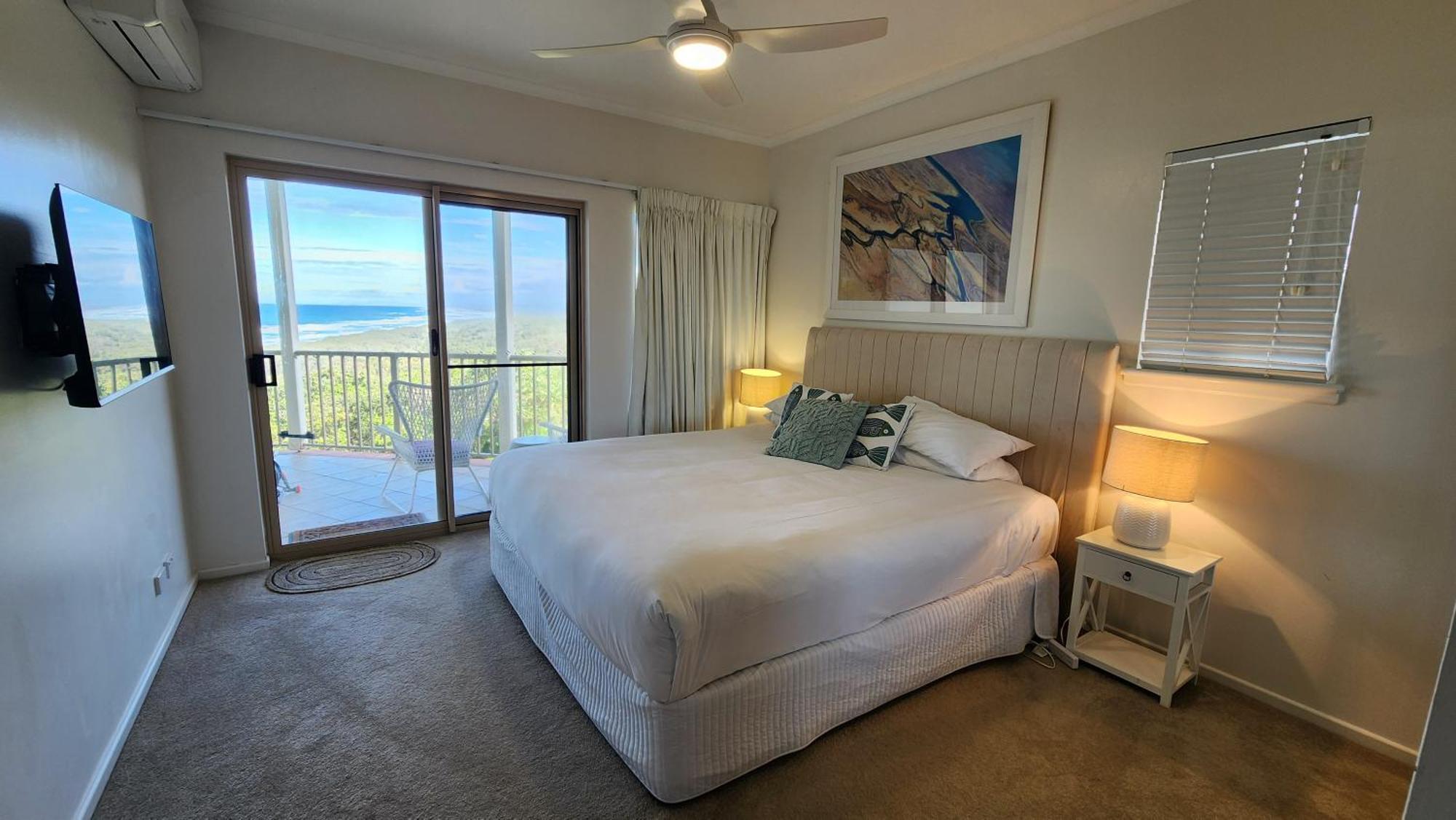 פוינט לוקאאוט Whale Watch Ocean Beach Resort מראה חיצוני תמונה