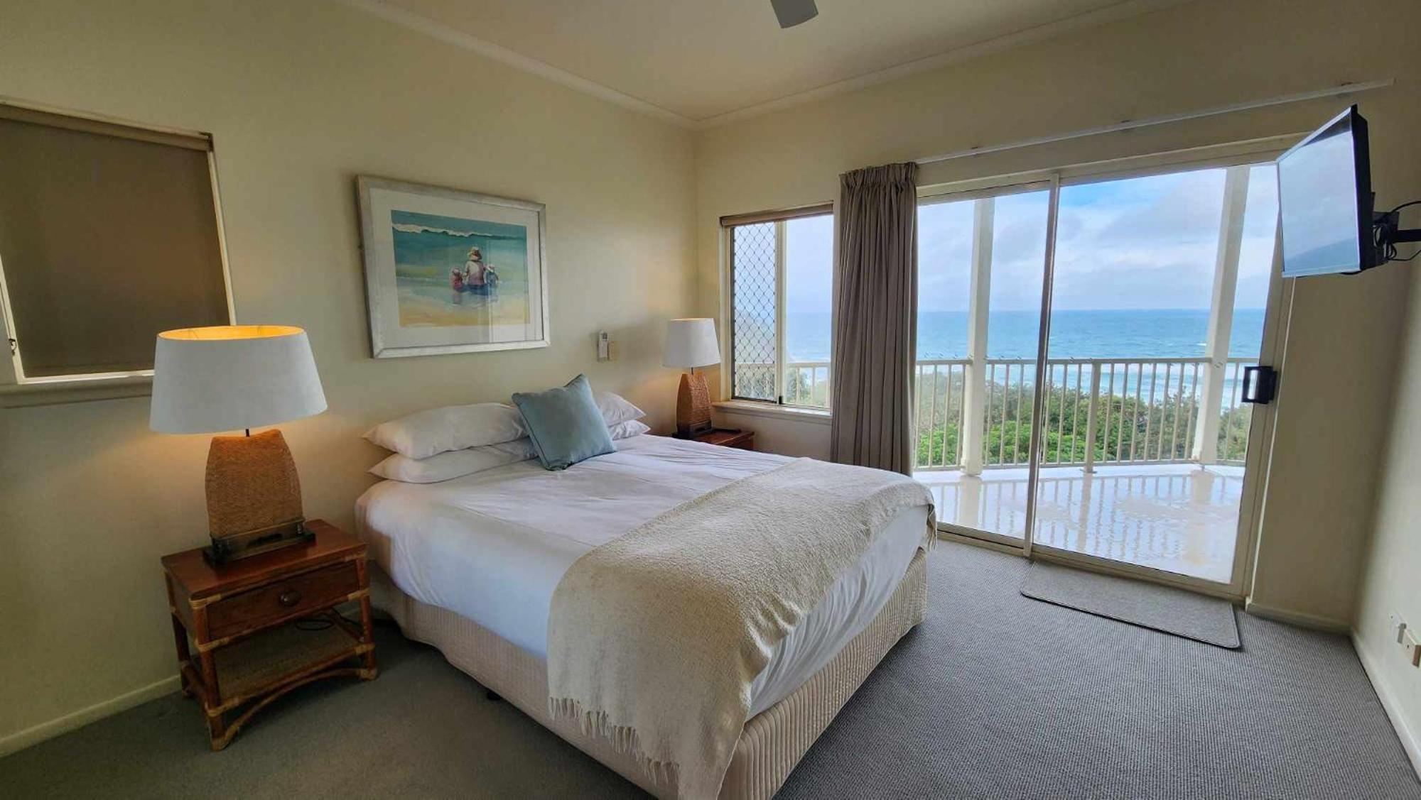 פוינט לוקאאוט Whale Watch Ocean Beach Resort מראה חיצוני תמונה