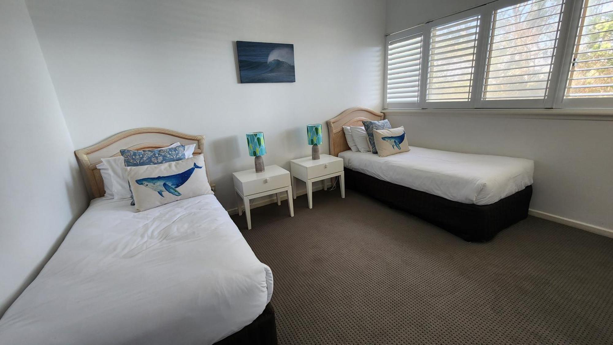 פוינט לוקאאוט Whale Watch Ocean Beach Resort מראה חיצוני תמונה