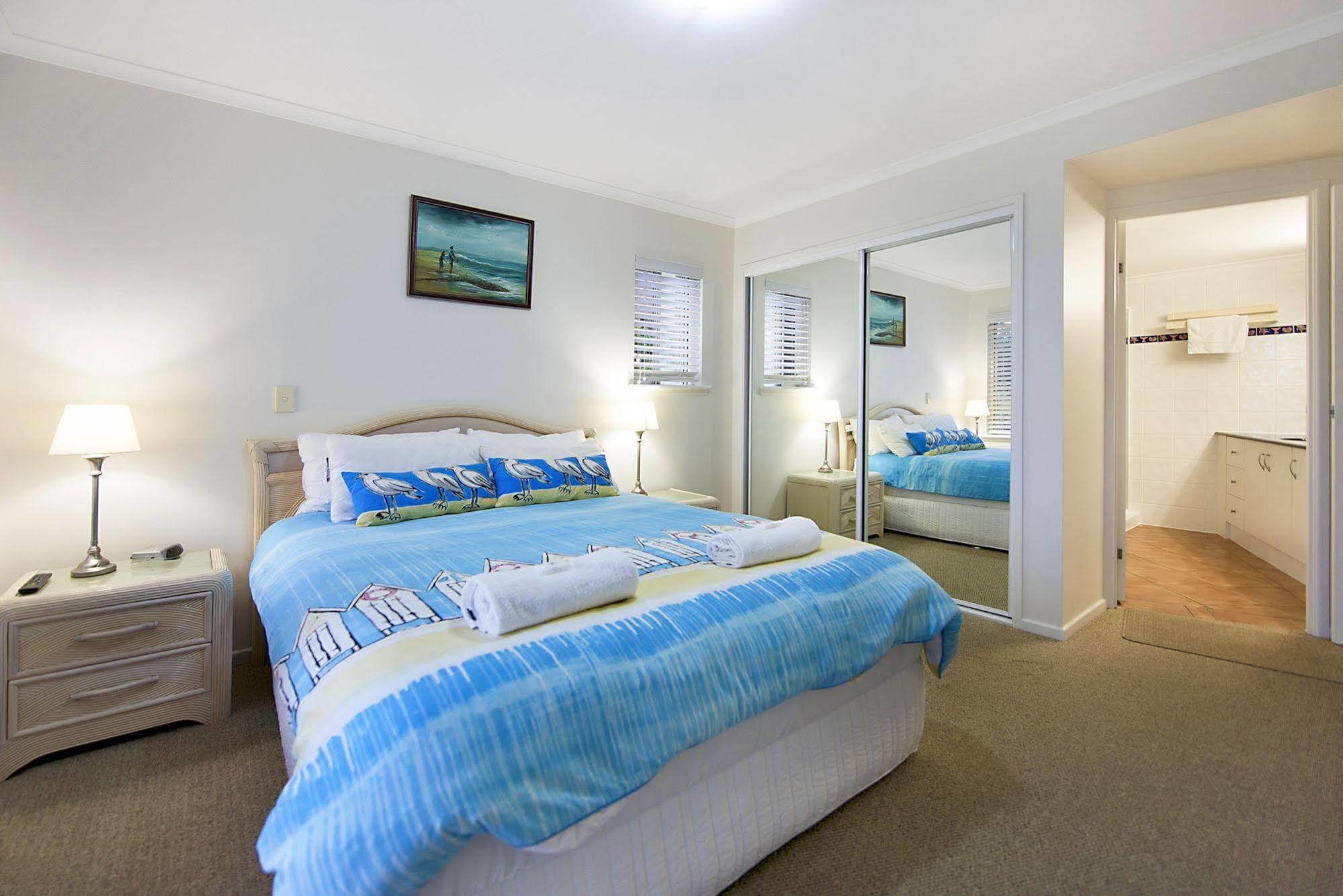 פוינט לוקאאוט Whale Watch Ocean Beach Resort מראה חיצוני תמונה